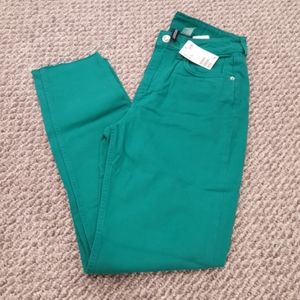 NwT H&M Divided Green Mom Jeans